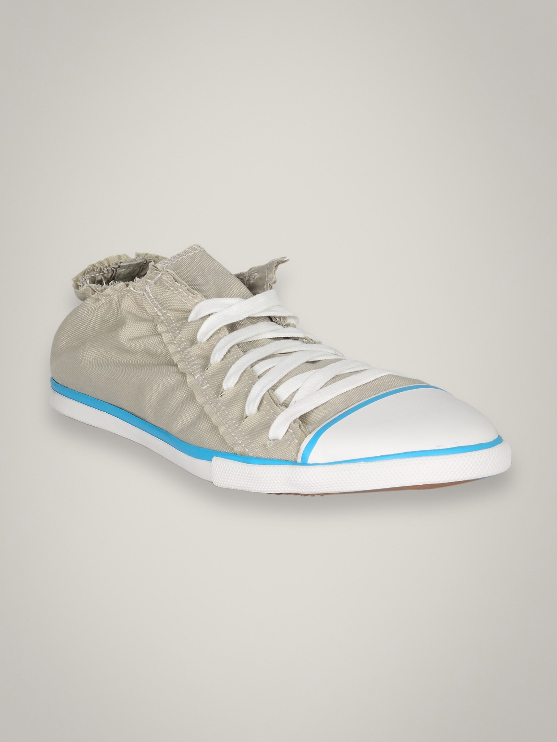 Puma Unisex Scrunch Grey Shoe