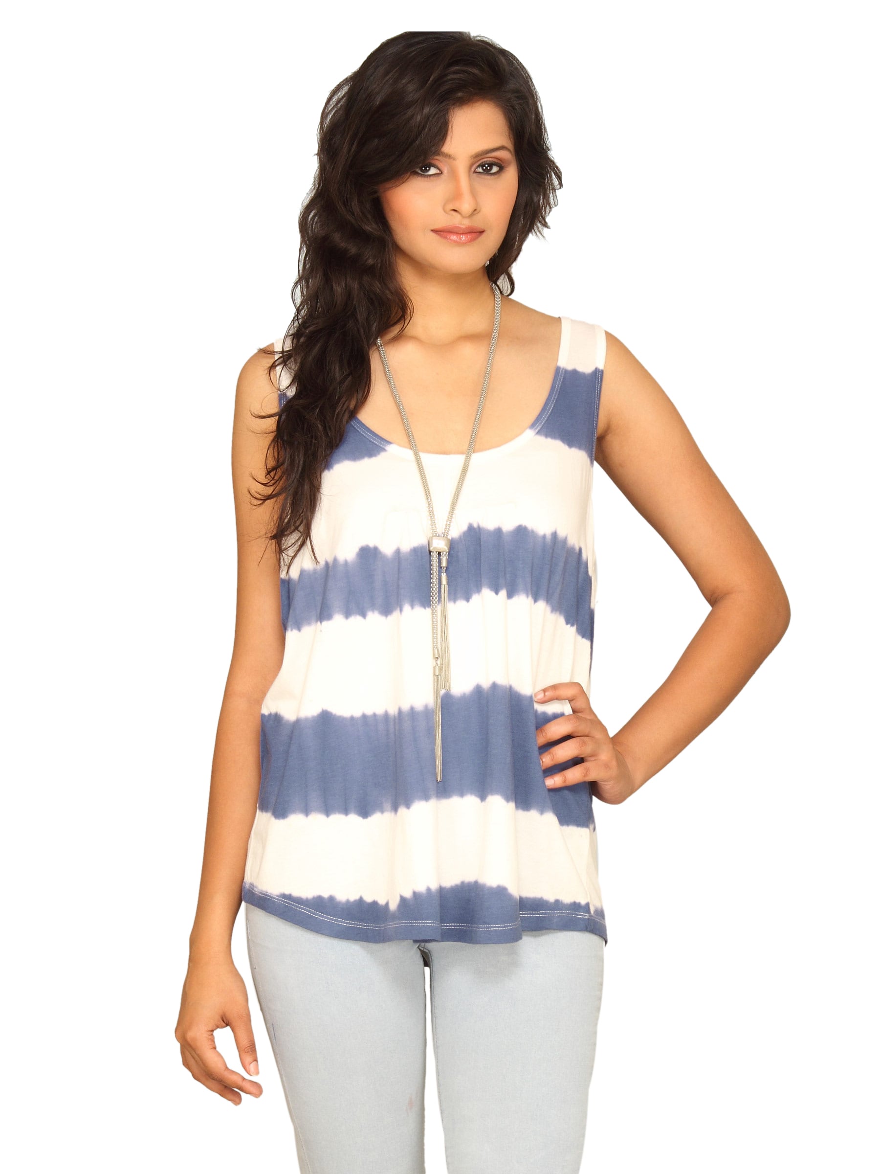 Forever New Women's White Blue Printed Top