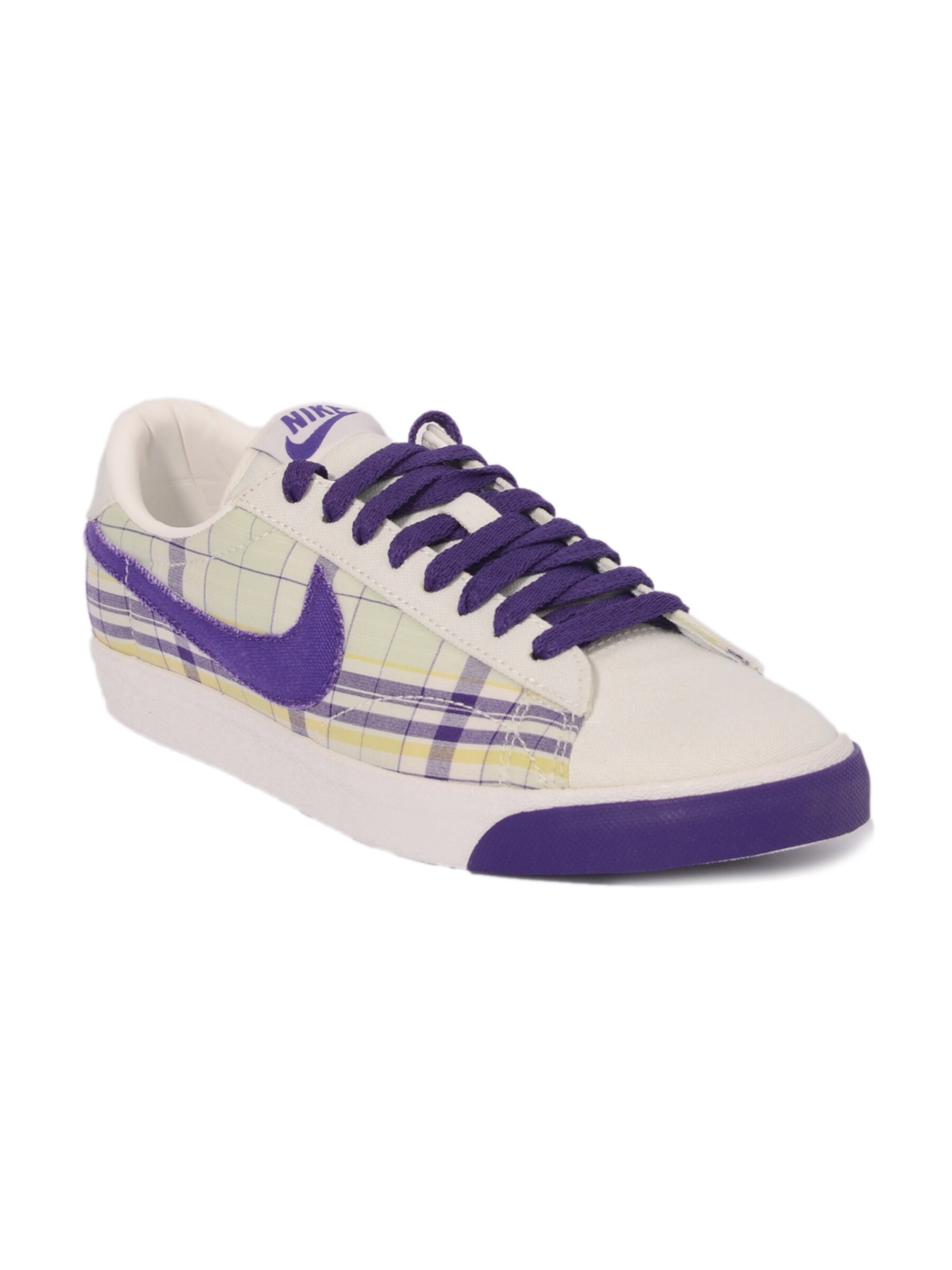 Nike Women Tennis Classic White Shoe