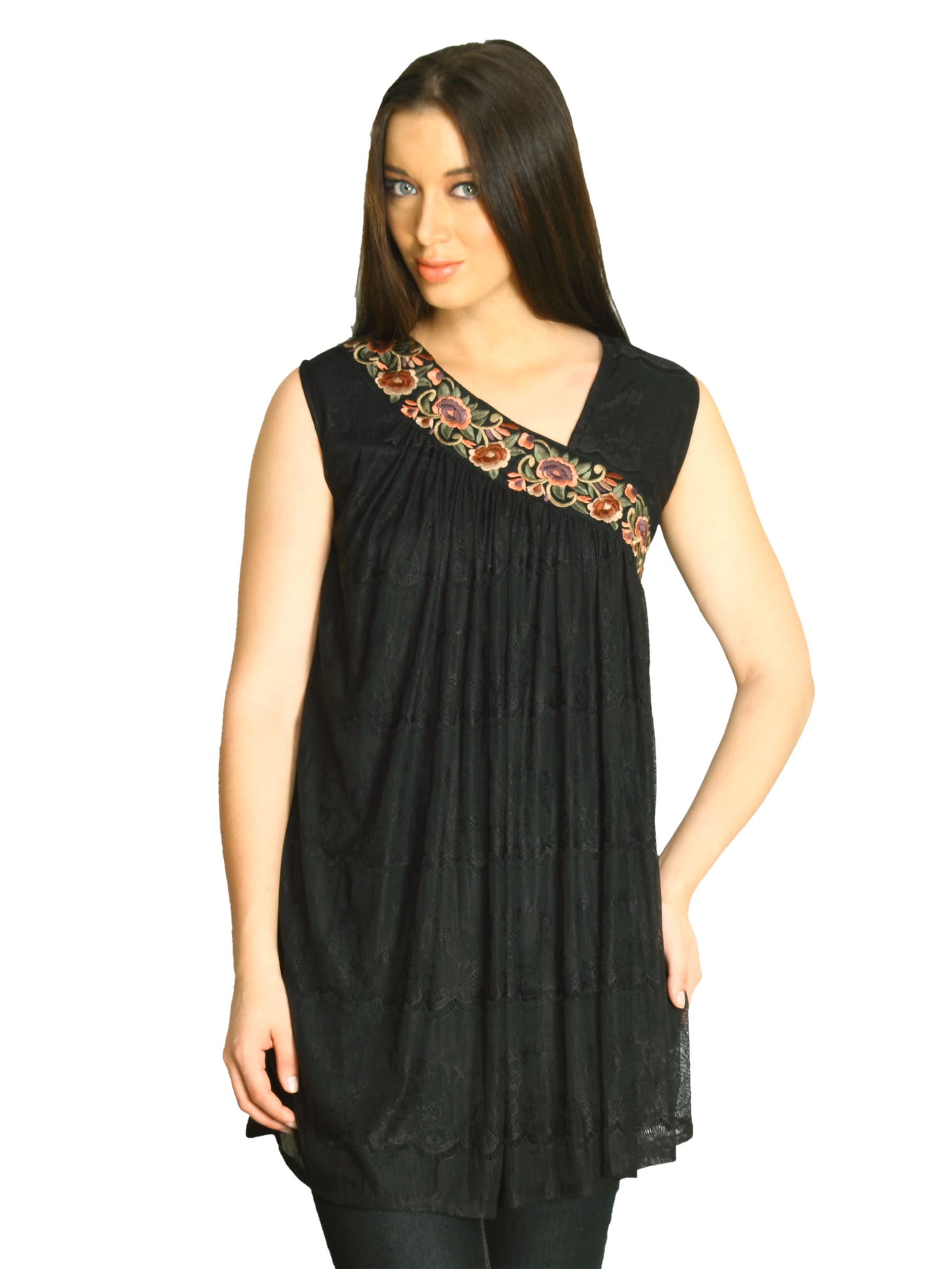 Scullers For Her Women Lace Black Tunics