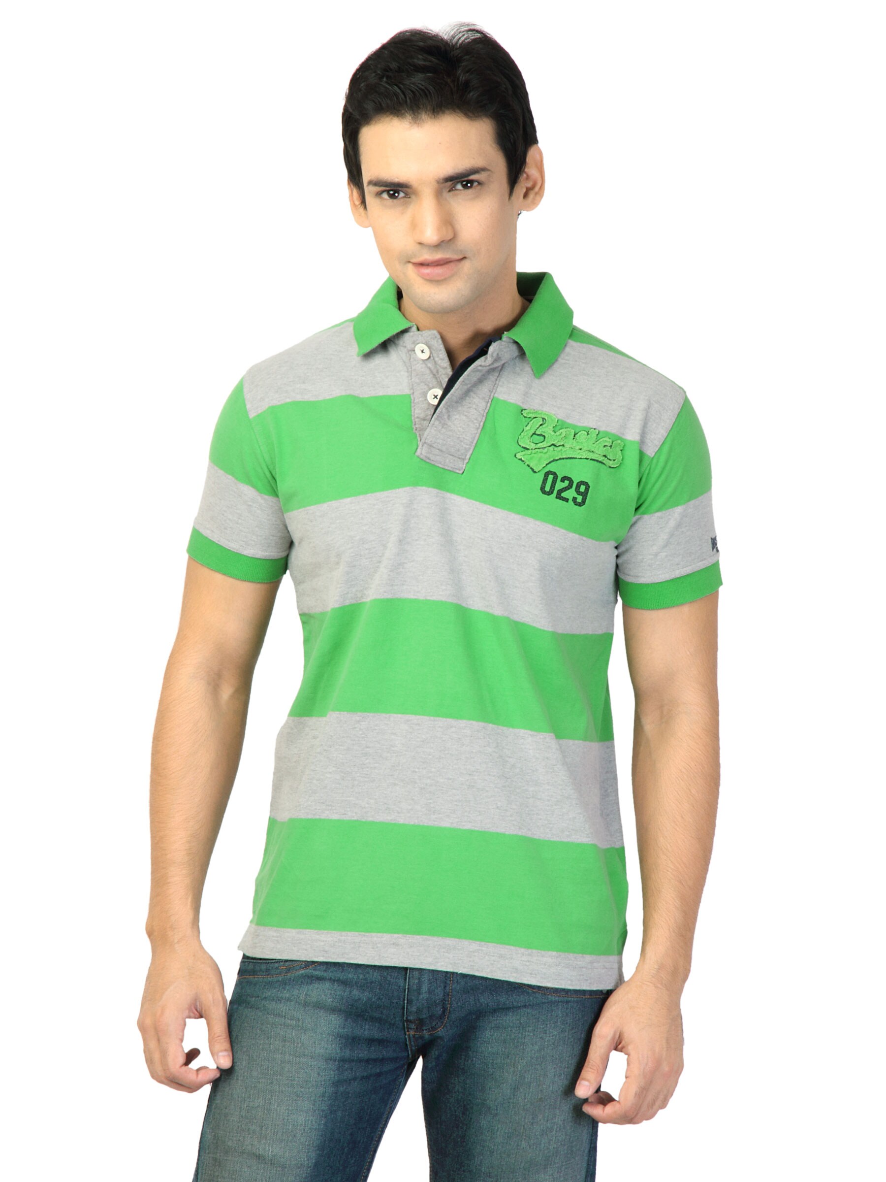 Basics Men Green Striped T-shirt