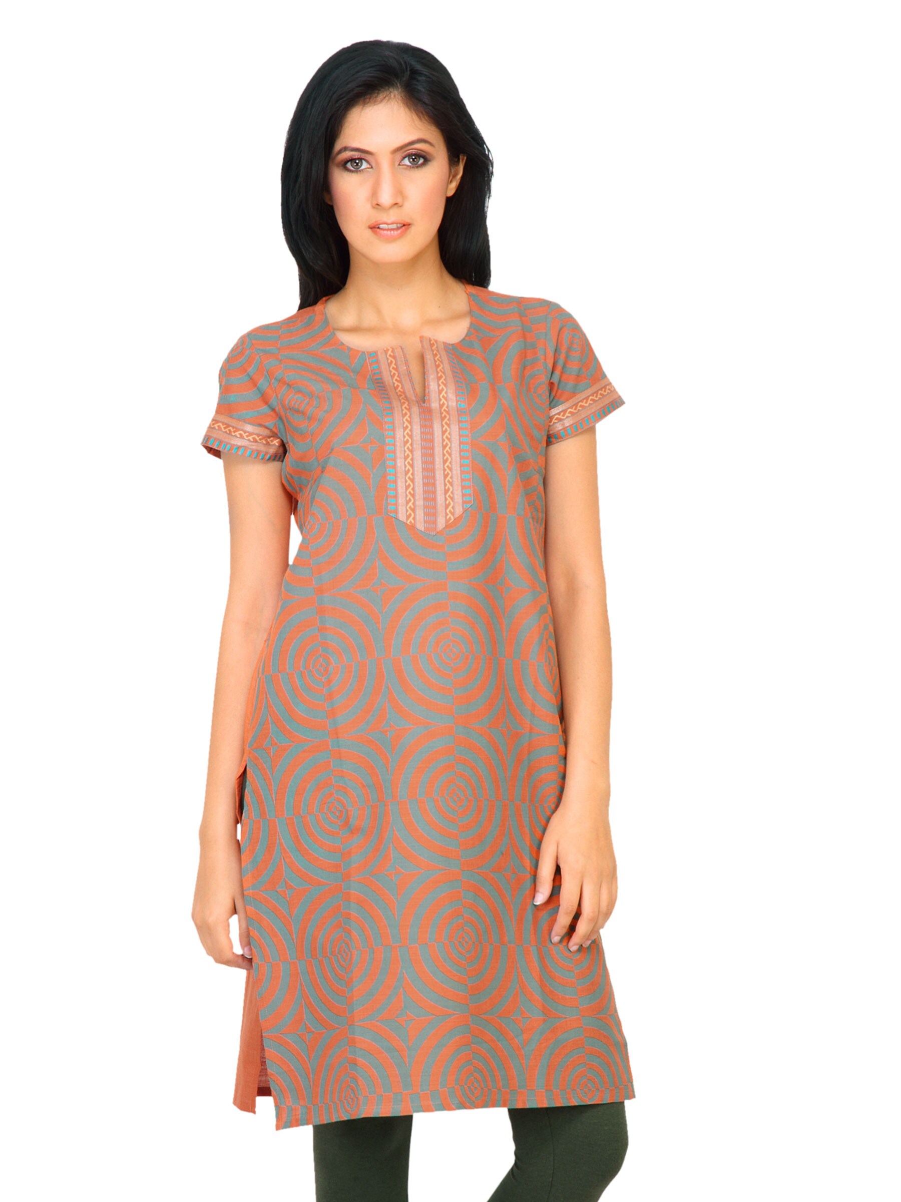 Vishudh Women Circle Print Orange Kurtas