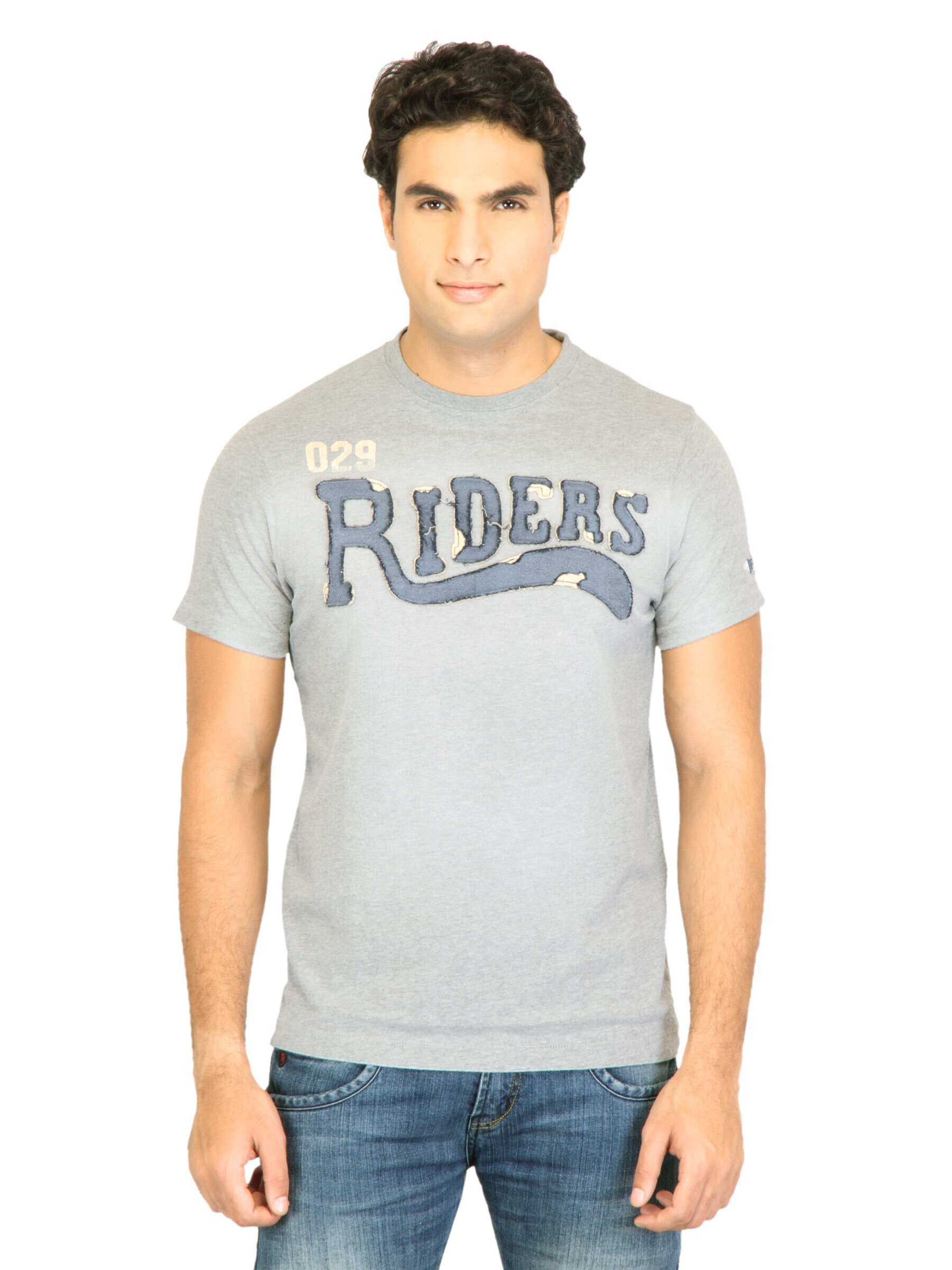 Basics Men Grey Printed T-shirt