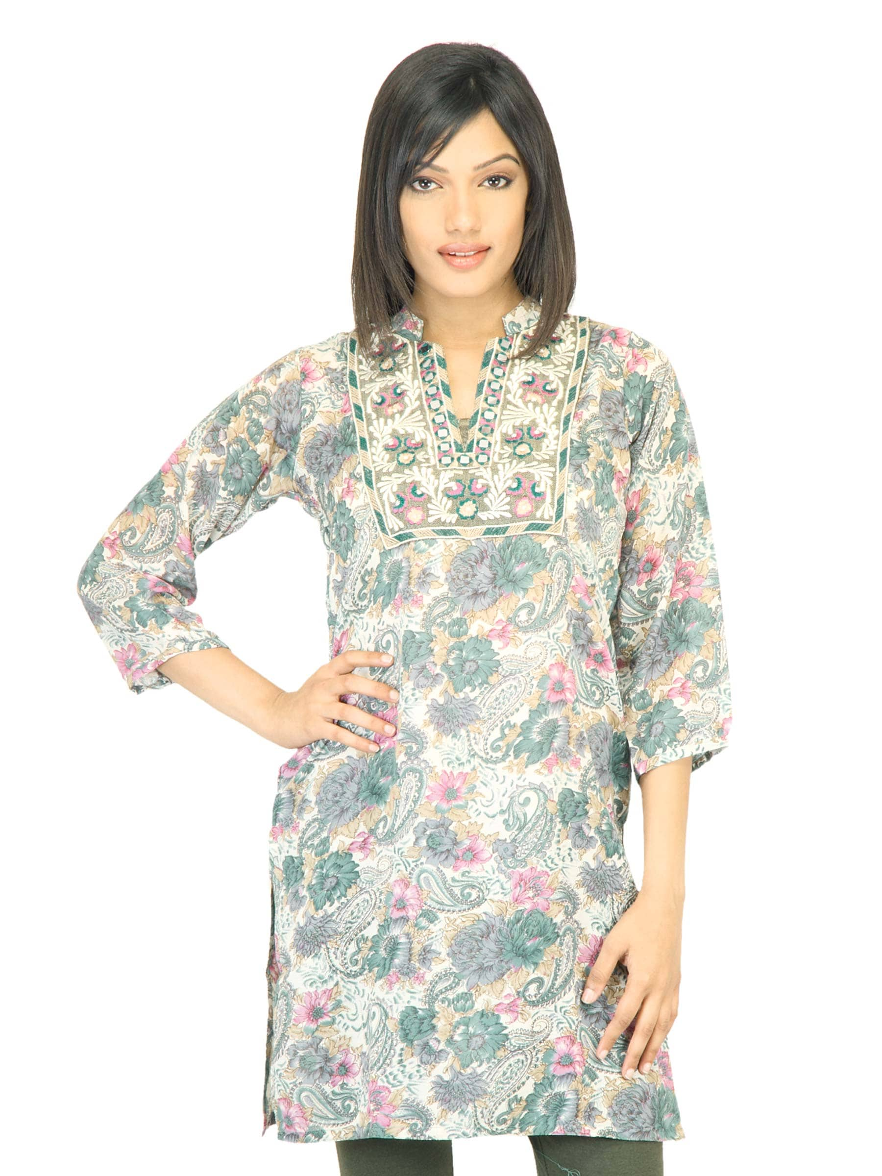 Aneri Women Anrtara Multi Kurta