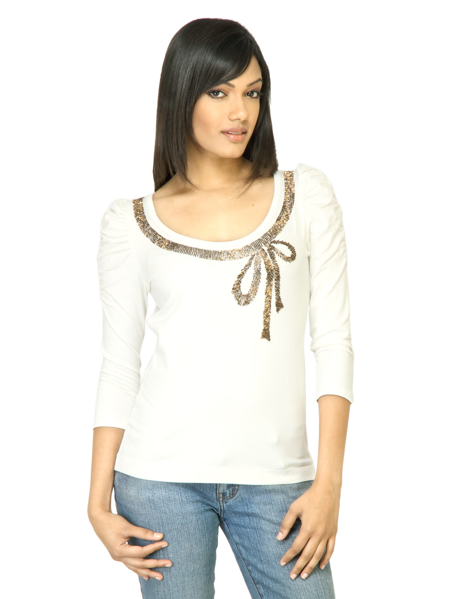 Arrow Woman Bow Off White Top