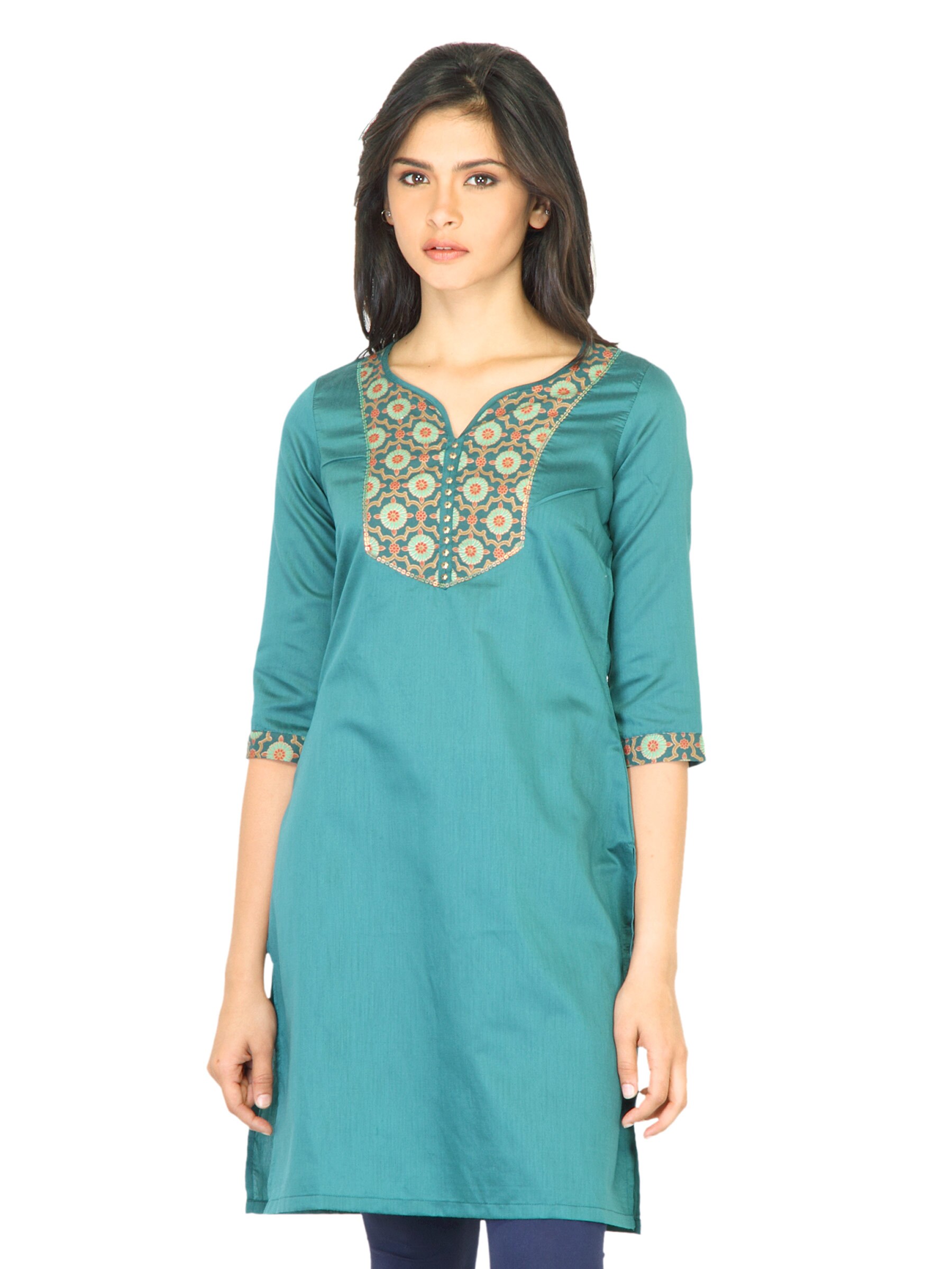 Aurelia Women Solid Green Kurta