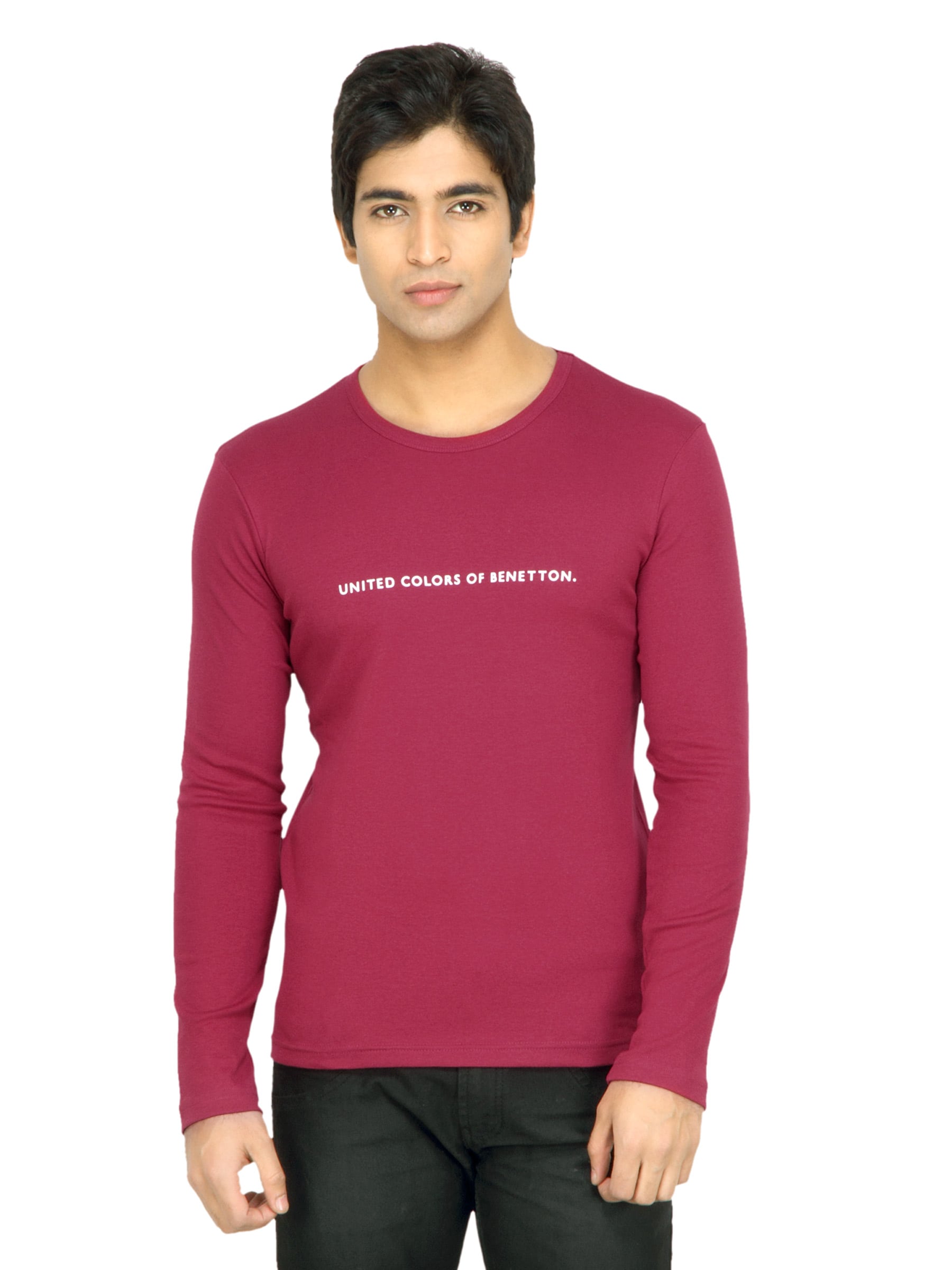 United Colors of Benetton Men Solid Red TShirt