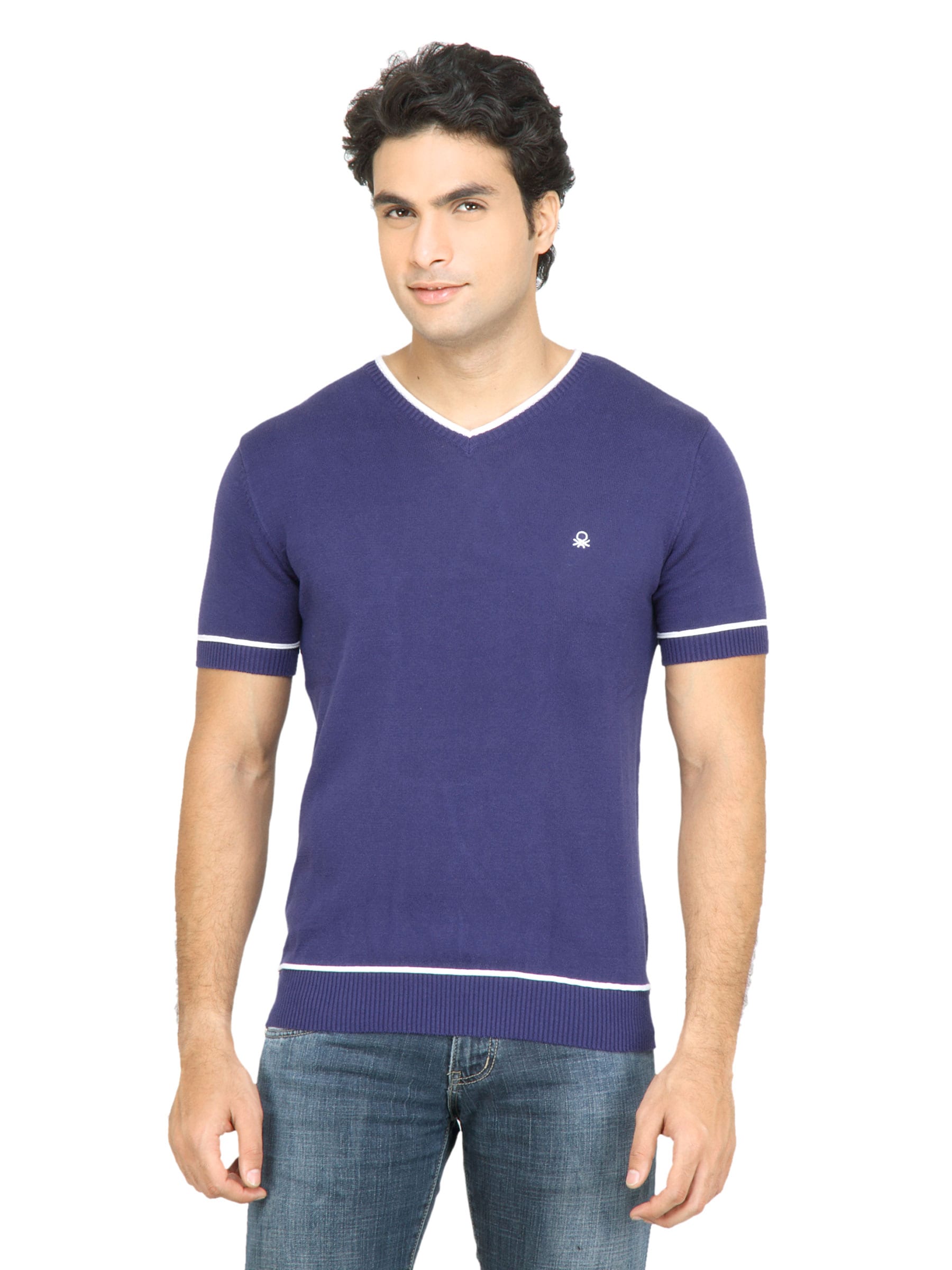 United Colors of Benetton Men Solid Blue T-shirts