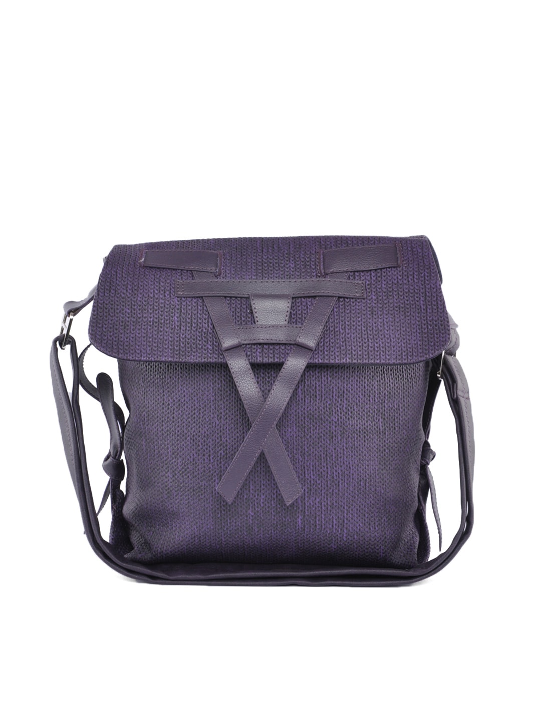 Baggit Women Libra Jhuti Purple Handbag