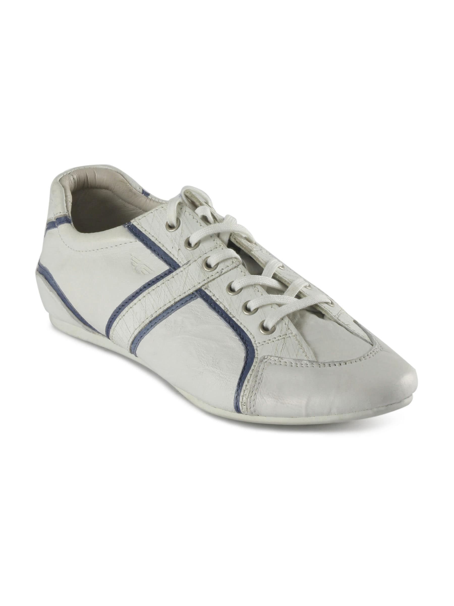 Redtape Men Sporty Look White Casual Shoe