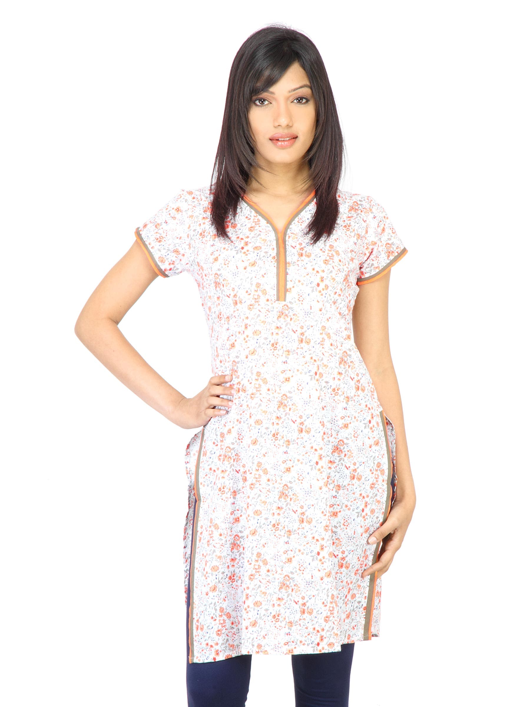 Vishudh Women Floral Print Orange Kurta