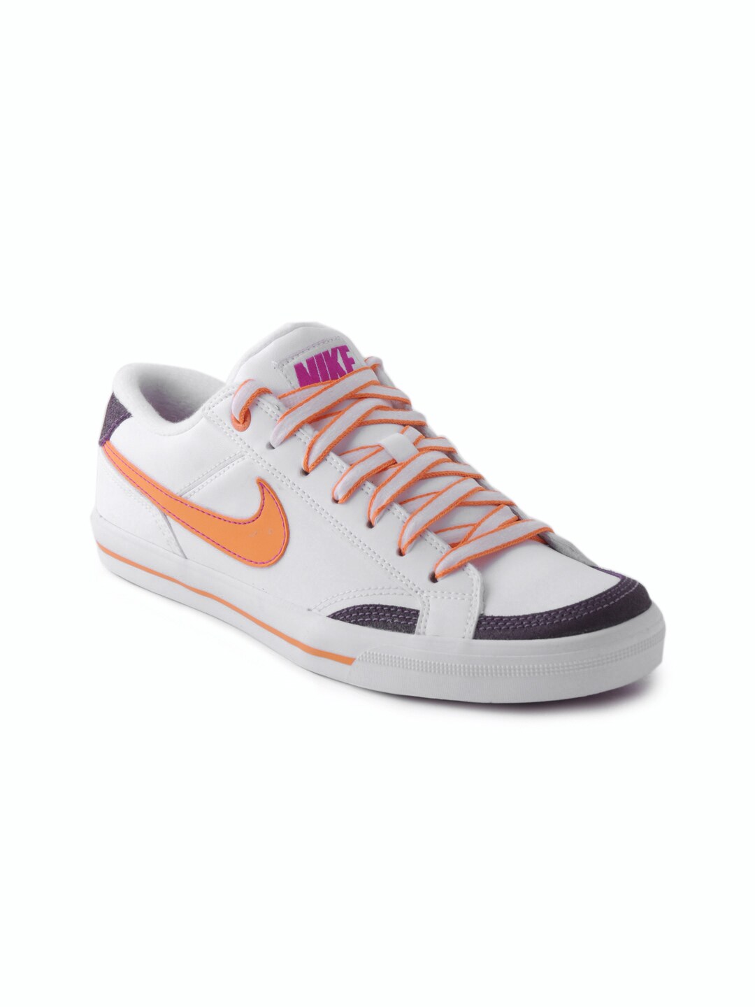 Nike Women White Capri II Sports Shoes