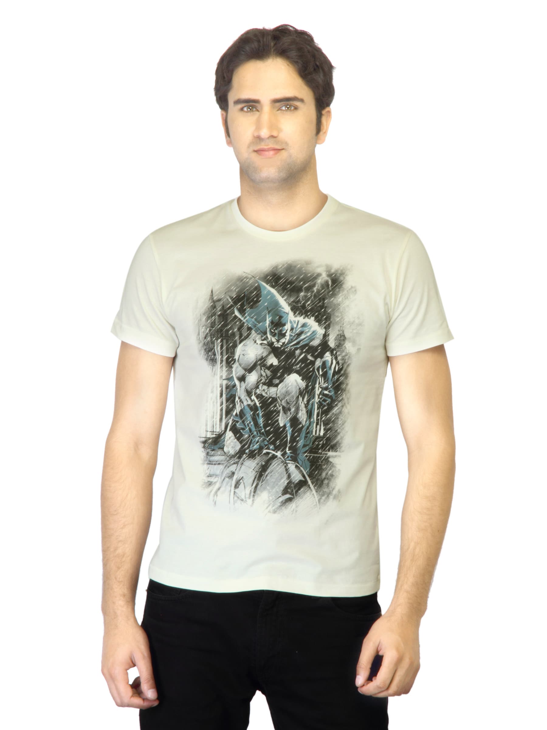 Batman Men Off White Printed T-shirt
