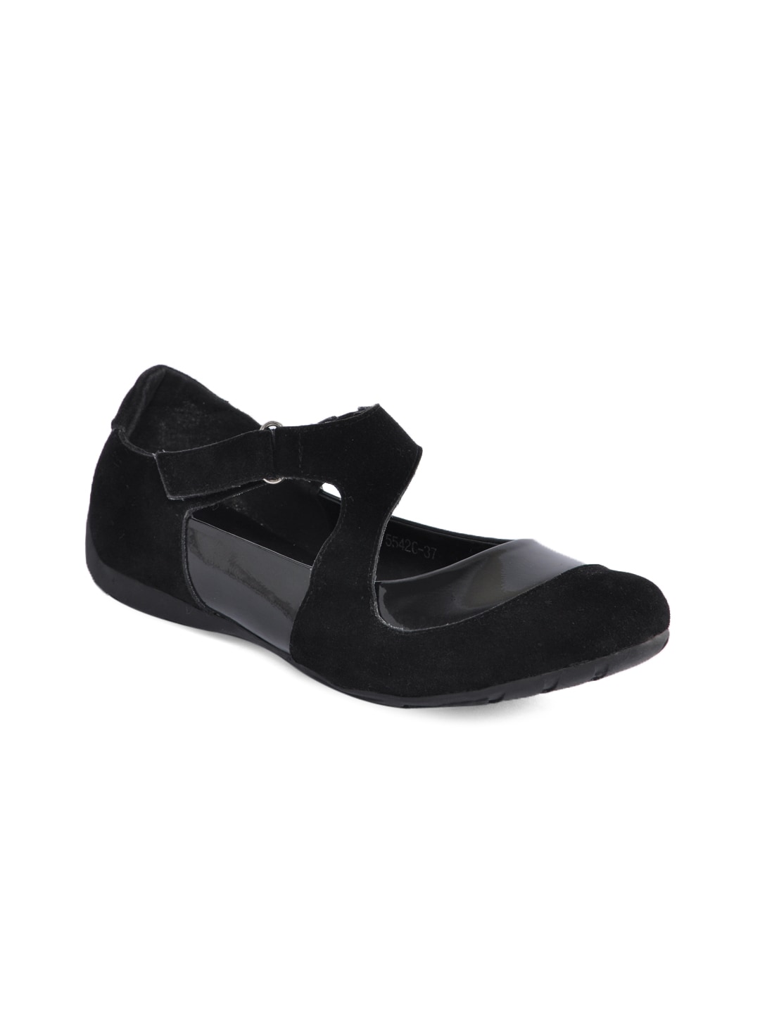 Catwalk Women Black Flat Casual Shoes