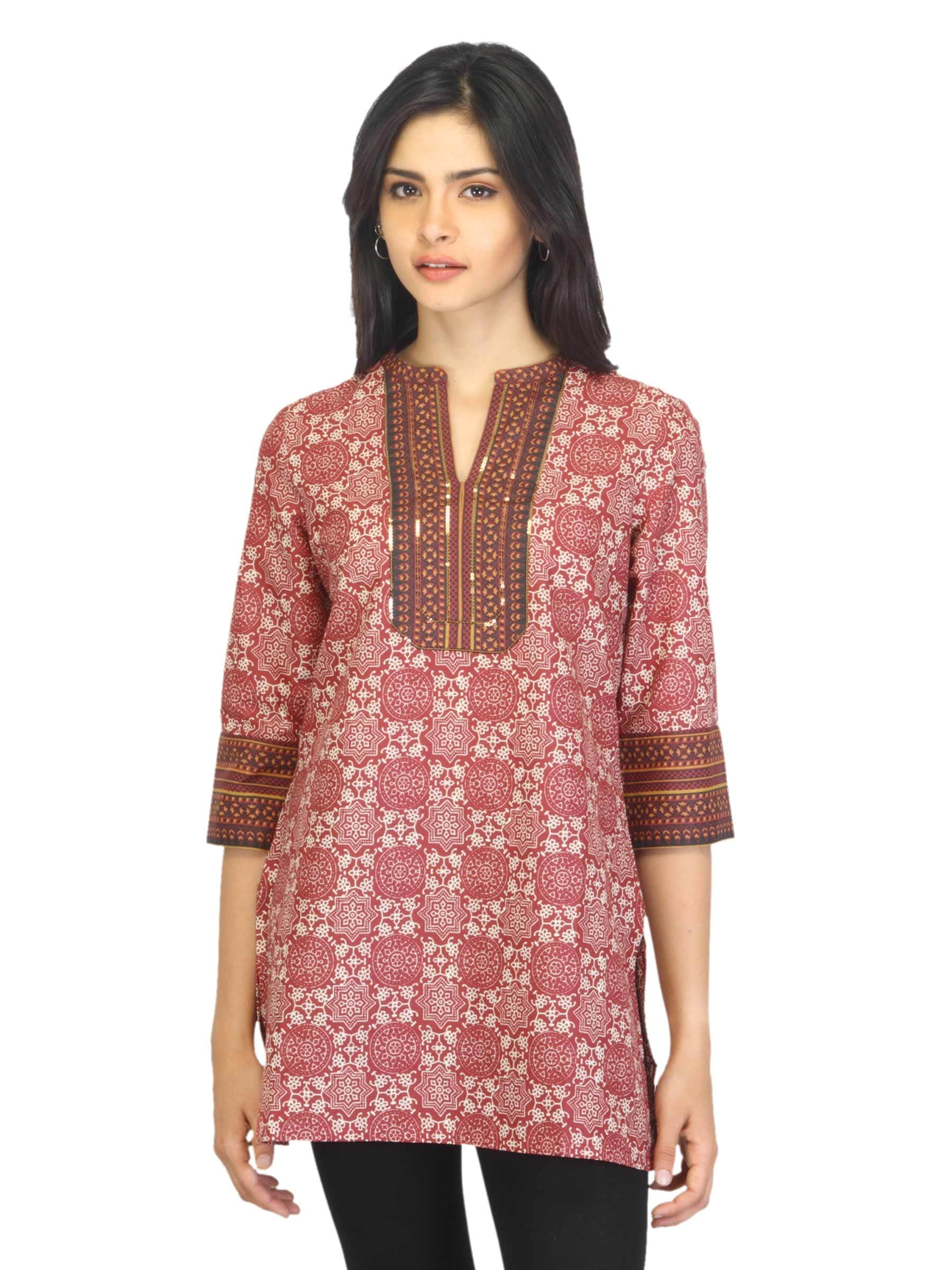 Aurelia Women Printed Red Kurti