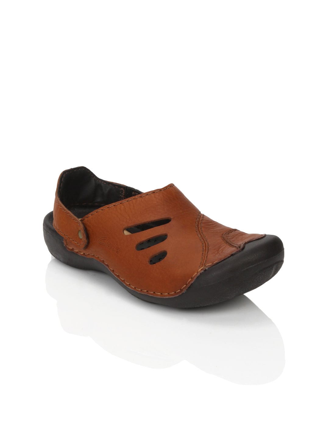 Clarks Men Brown Wild Vibe Leather Closed Sandals