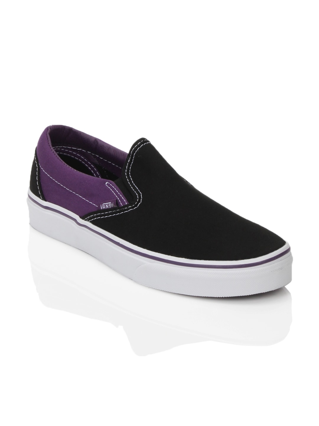 Vans Men Classic Slip-On Black Shoes