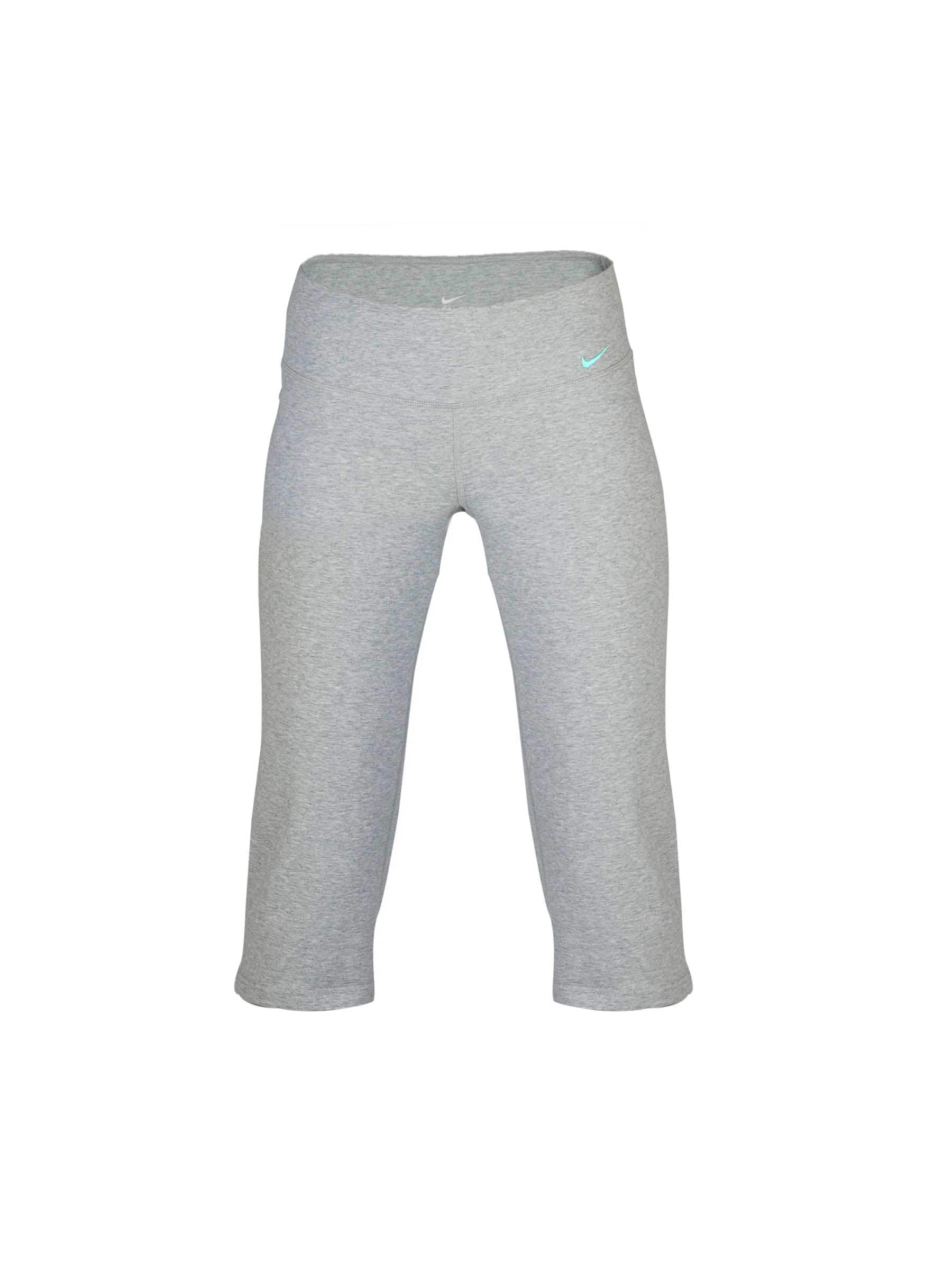 Nike Women Regular Grey Capris