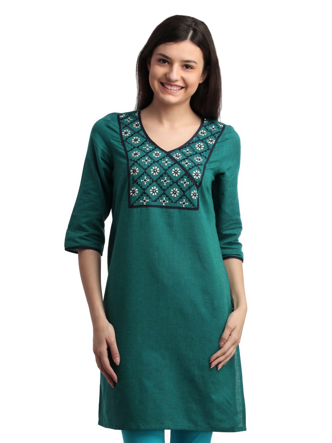 Aurelia Women Green Kurta