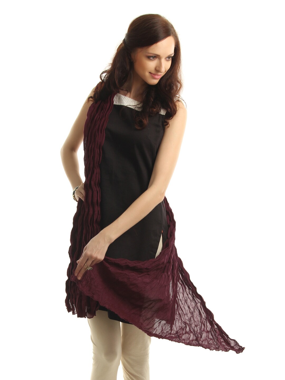 Aurelia Women Wine Dupatta