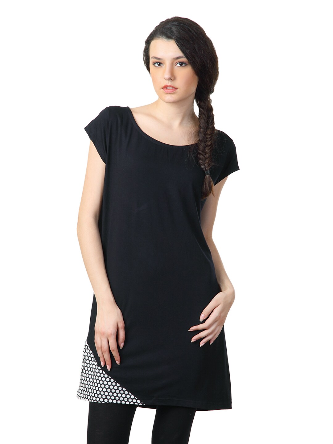 Alma Women Black Kurta