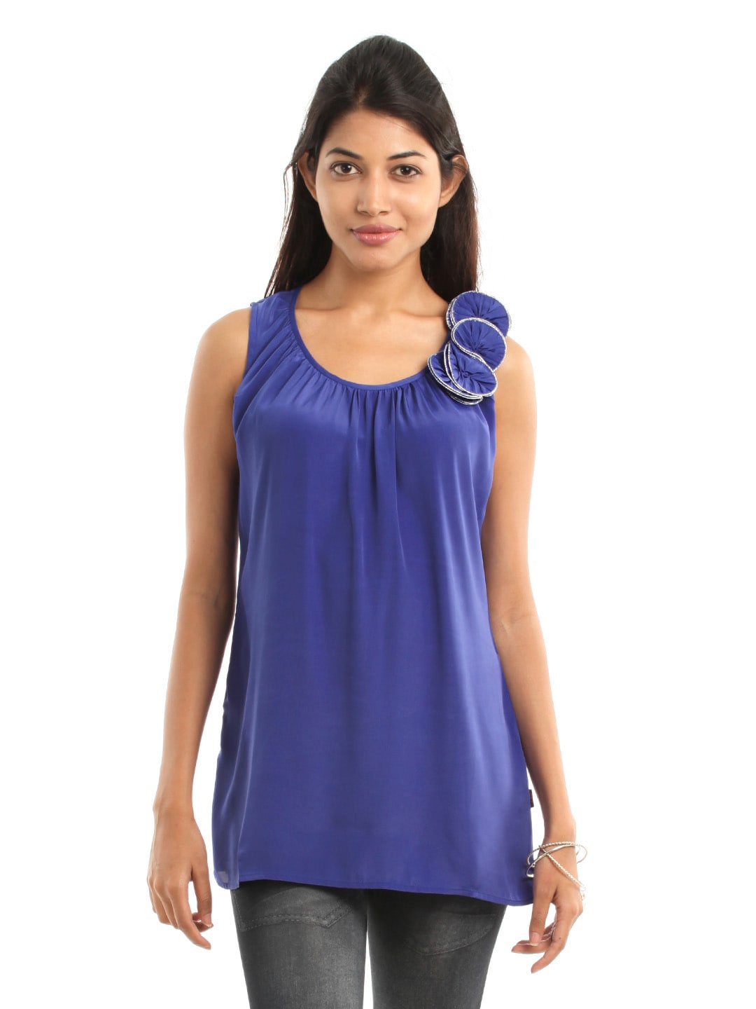 109F Women Blue Top