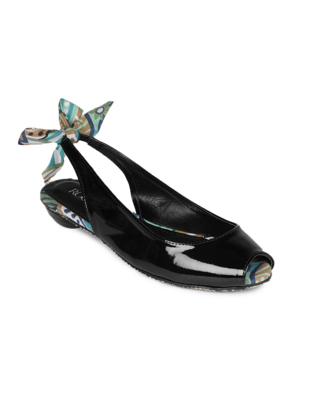 Rocia Women Black Flats