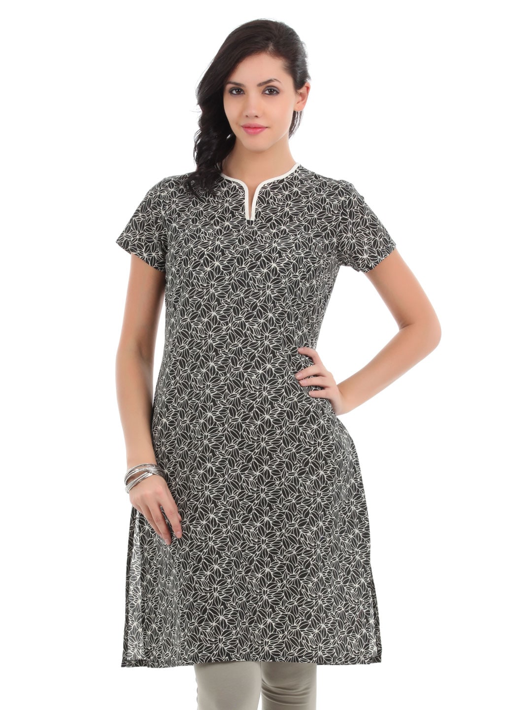 Aurelia Women Black Kurta