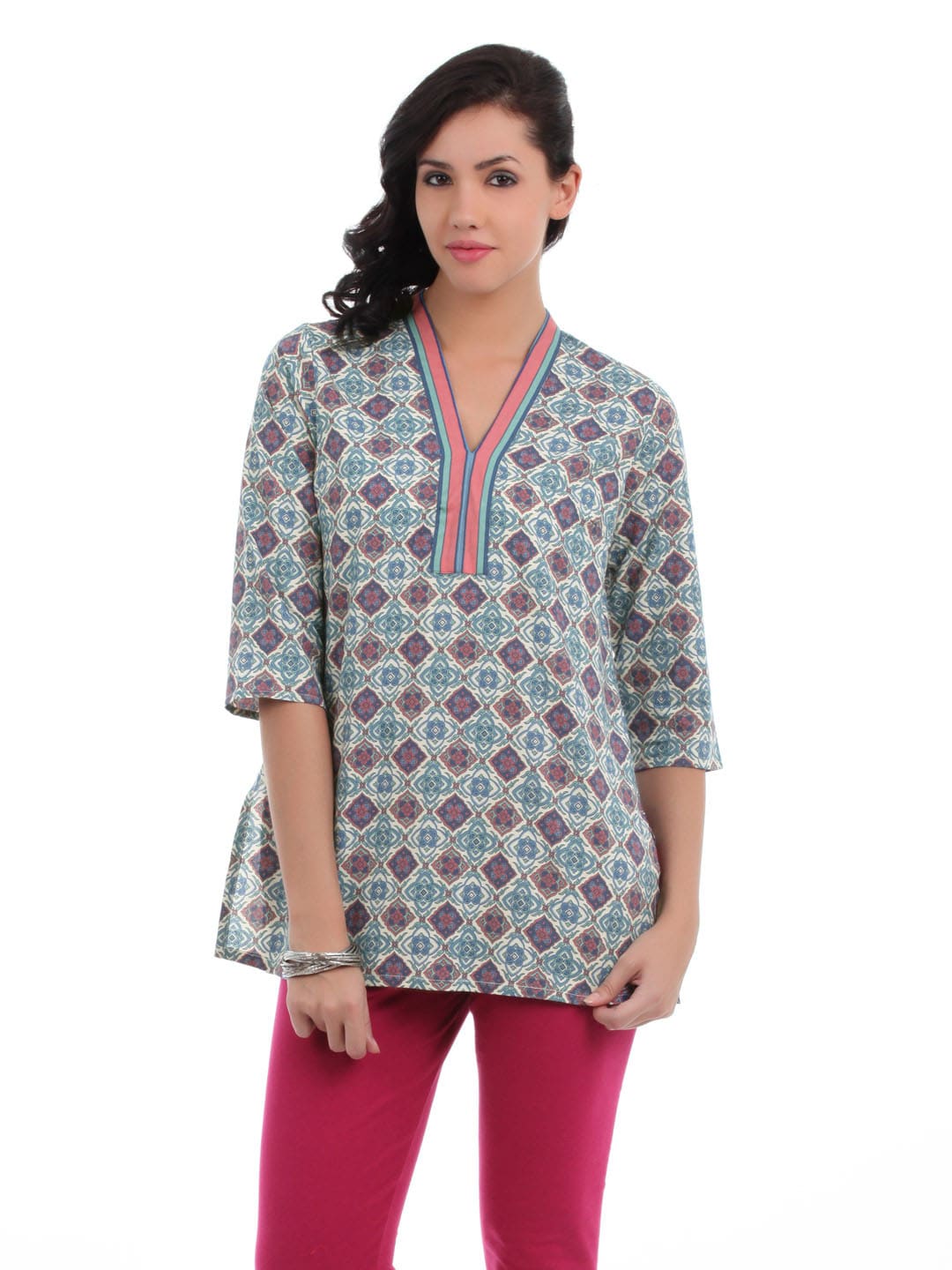 Aurelia Women Cream Printed Kurti