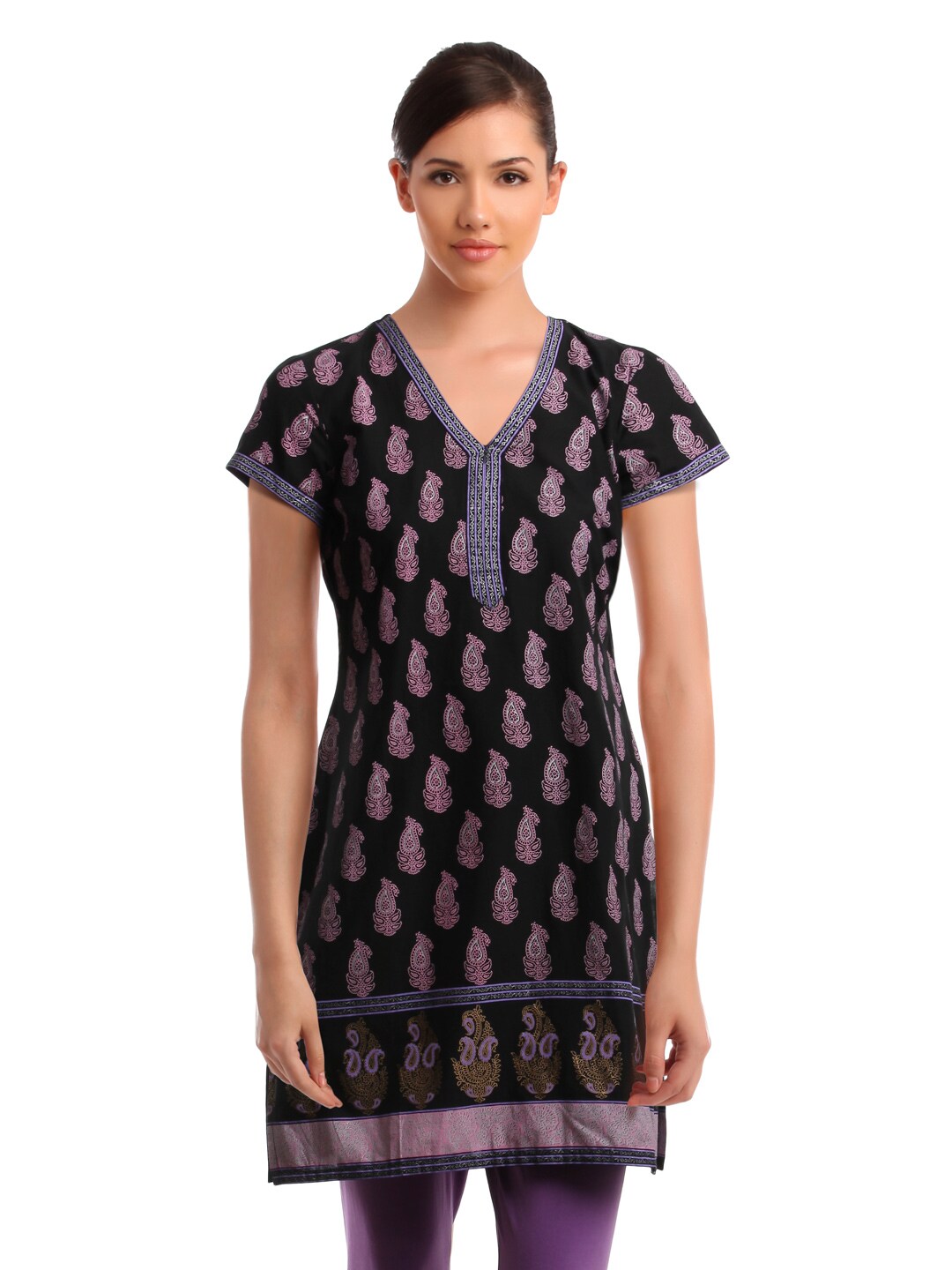 Aurelia Women Black Printed Kurta