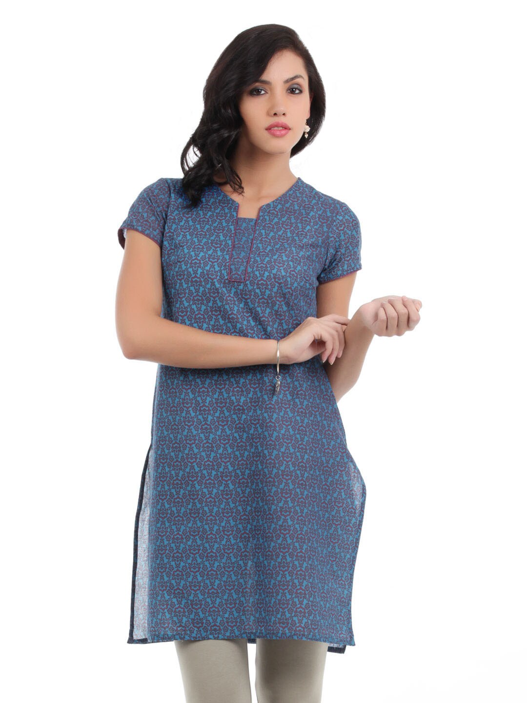 Vishudh Women Blue Printed Kurta