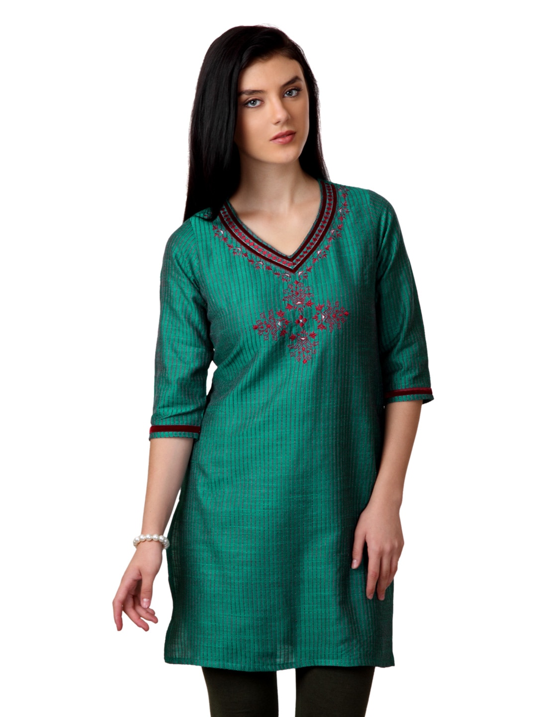 ALayna Women Green Kurta